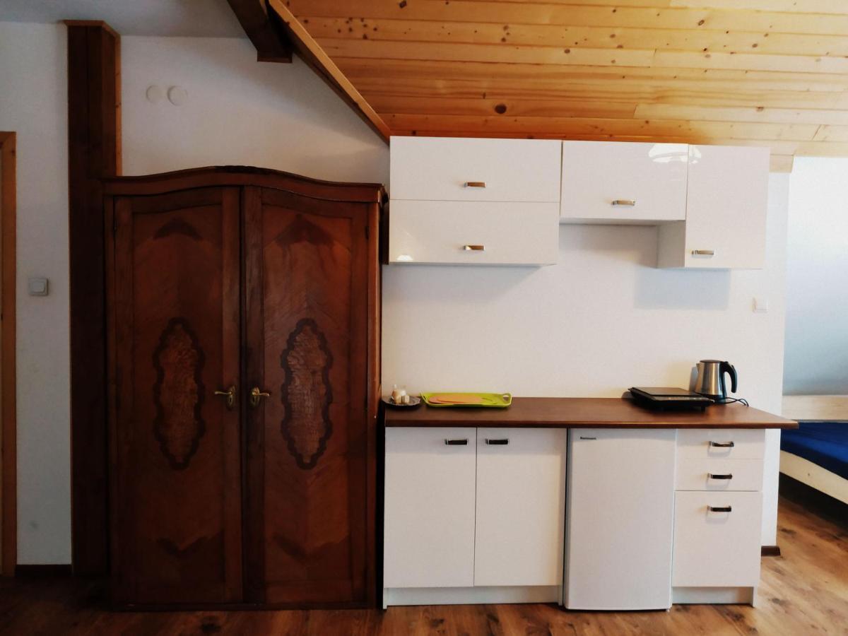 Domki Goralskie Przy Karczmie Szlachtowskiej Szlachtowa Bagian luar foto